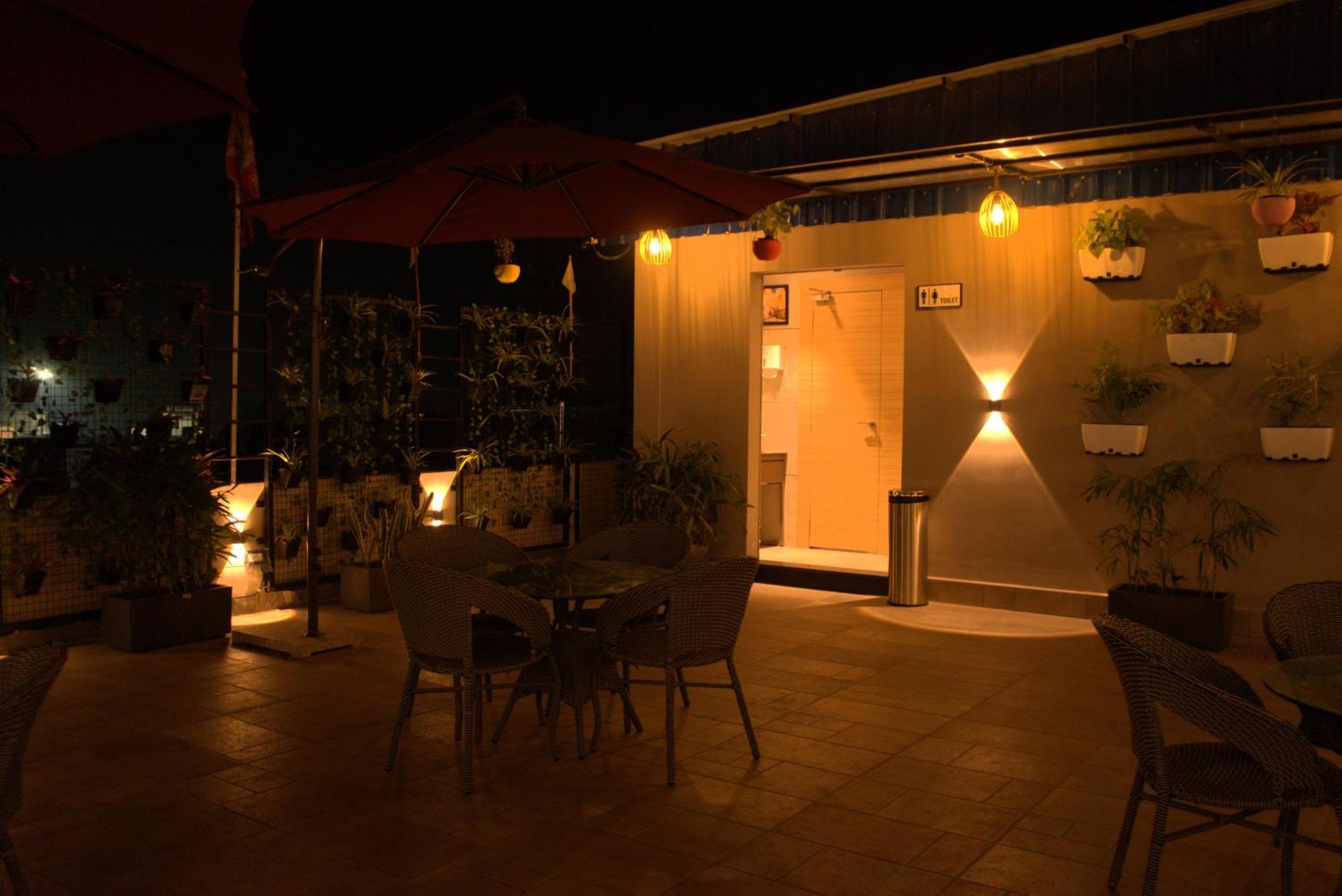 Hotel Tanisha Kishanganj 外观 照片