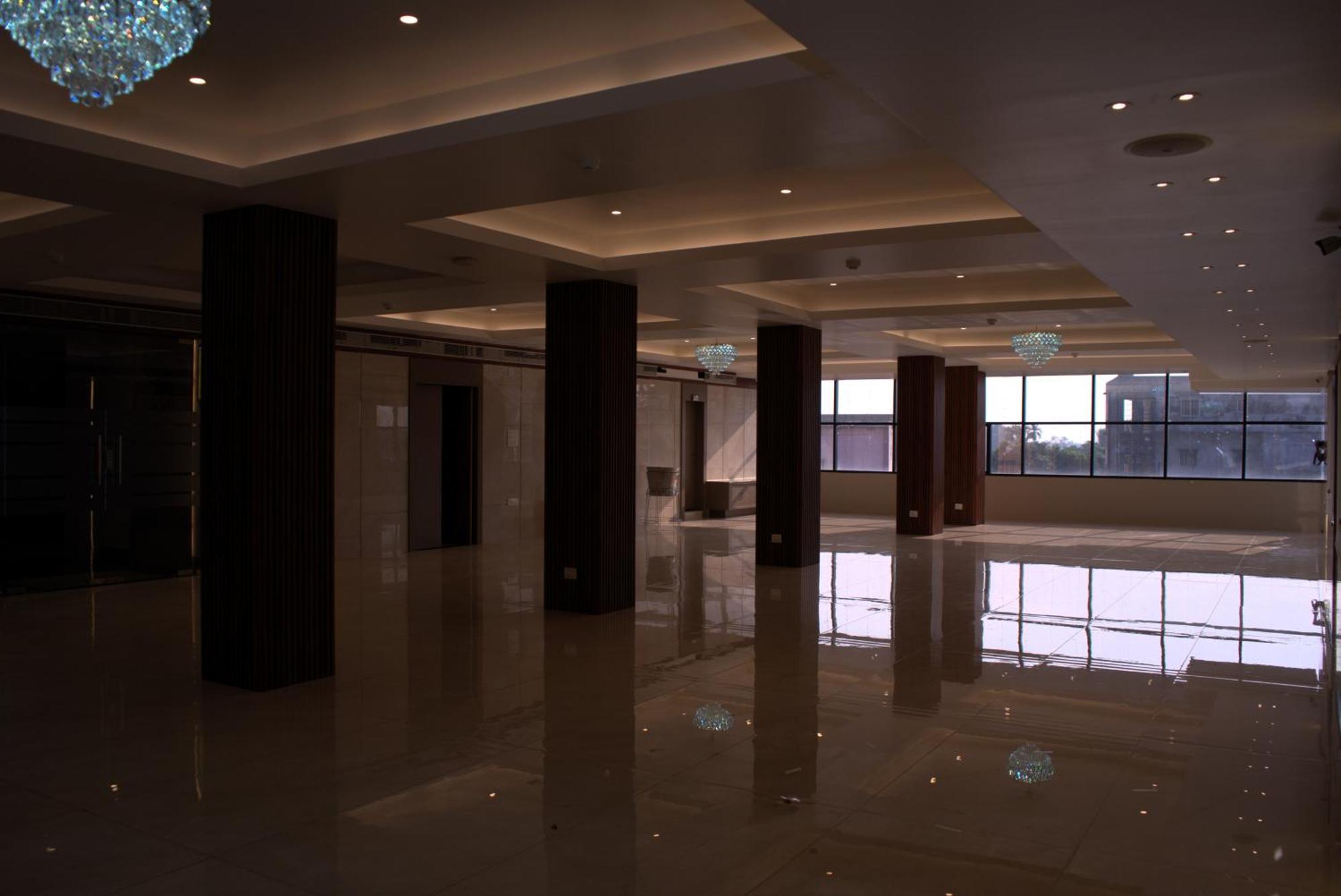Hotel Tanisha Kishanganj 外观 照片
